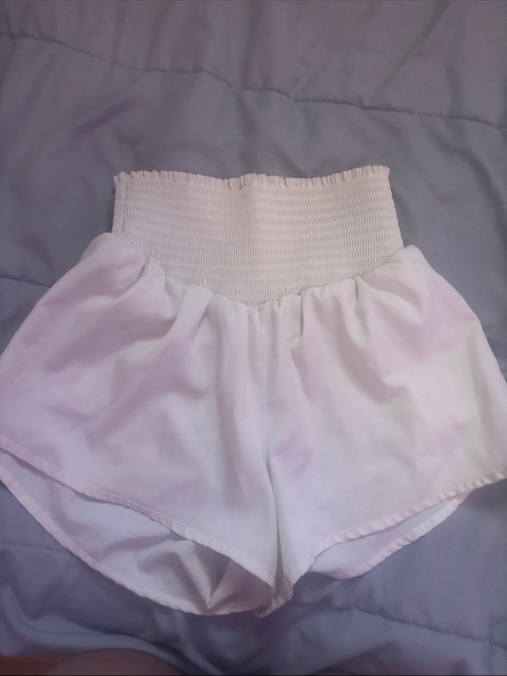 Bluenotes White High-Waist Smocked Shorts - Picture 3 of 3